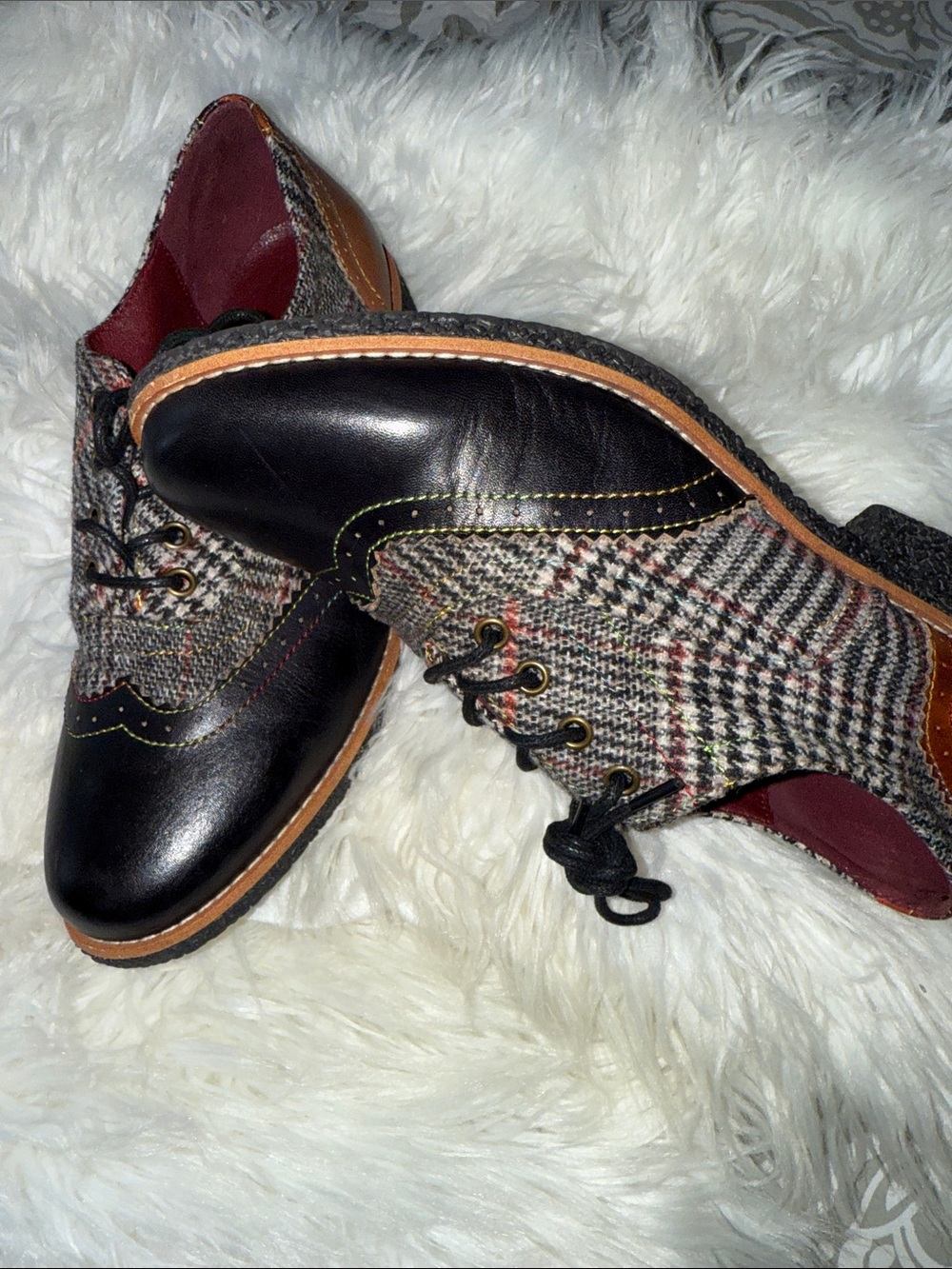 L’ARTISTE Multicolor Tweed with Black Leather Wingtip Oxfords - Picture 6 of 16